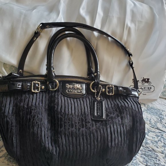 Coach Madison Pleated Black Fabric Sophia - Picture 14 of 14